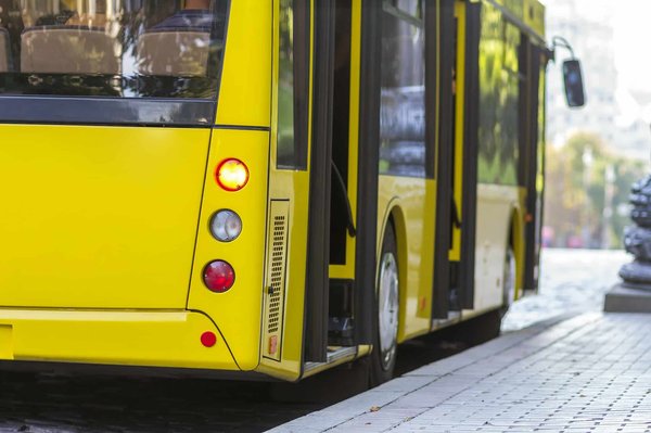 Quelles sont les étapes à suivre pour sélectionner le bus le mieux adapté à ses exigences ?